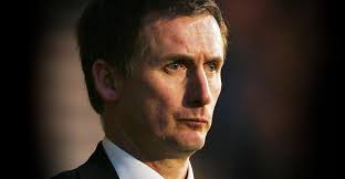 Förre Premier League-tränaren Glenn Roeder död