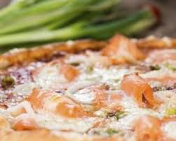 Recette De Pizza Saumon Poireaux Au Thermomix C Recette Pizza Saumon Saumon Poireaux Plat Express