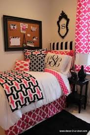 Black And Pink Room Pink Green And Black Room Dorm Room Bedding Dorm Room Designs Girls Dorm Room