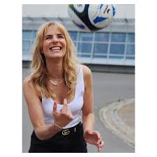 Wintersport von früh bis spät. Stephanie Muller Spirra Facebook