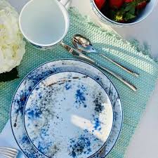 Our collection of china dinnerware will ensure your food creations not only taste delicious, but have great we carry a wide variety of china dinnerware in porcelain, ceramic, bone china and more. Galaxy Dinnerware Sets Target