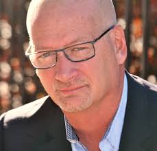 Stefan Sonenfeld Archives