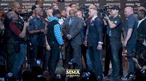 The two undercard and prior three ppv fights are covered in a separate post. Conor Mcgregor Vs Floyd Mayweather World Tour Staredown Final La Youtube