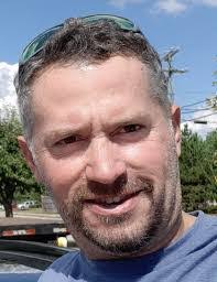 Laura Squier's Instagram, Twitter & Facebook