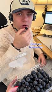 How to Tell If A Blueberry Is Sweet