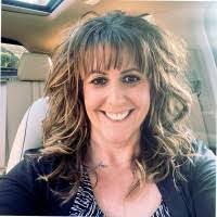 Tonya Rau's Instagram, Twitter & Facebook