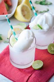 Key Lime Pie Float Drink Recipe Made With Vanilla Vodka Key Lime Soda Key Lime Juice Sl Refreshing Drinks Recipes Cocktail Recipes Easy Dessert Recipes Easy