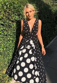 Black And White Polka Dot Bodycon Dress Topshop Monochrome Spot Pinafore Dress Black Bodycon Dresses Uk Dresses Pleated Shirt Dress