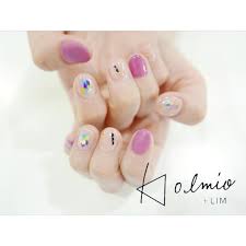 kolmio lim コルミオ プラス リム さんはinstagramを利用しています 暖かくなってくると 旅行に行きたくなりますね ベトナムをイメージしたネイルで 楽しんできて下さい デザイン 池戸 ike d0303 気になるデザイ stud earrings nails nail art