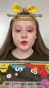 nostalgia babe 💅🏼💚💛❤️ #sesamestreet #sesamestreetmakeup #rubberducky  #rubberducky😎 #rubberduckyyourtheone #makeuptransformation  #makeuptransition #wetnwildxsesamestreet #wetnwildmakeup #wetnwildbeauty ...