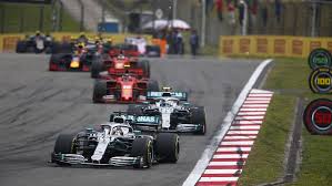Der fünfmalige weltmeister und titelverteidiger siegte beim großen preis von china vor seinem. Ferrari Chancenlos In China Hamilton Dominiert Im 1000 Formel 1 Rennen N Tv De