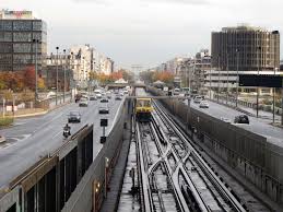 Rame Mp05 Sur Le Pont De Neuilly Vers La Defense Metro Paris Paris Et Rames