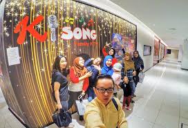 Golden screen cinemas is a multiplex cinema operator & the leading cinema online malaysia. Fun Time At K Song Family Ktv Klang Parade Let S Roll With Carol