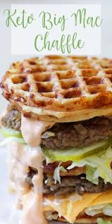 The Perfect Chaffle Bun Super Thin Juicy Perfectly Seasoned Hamburger Patty Crunchy Dill Pickles Shredded Iceberg Lettuce Am Low Carb Burger Recipes Food