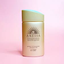 Uva penetrates deep into the skin and speeds up the aging process, while uvb causes sunburn. Review Anessa Perfect Uv Sunscreen Skincare Milk Spf50 Pa My Skincare Regime