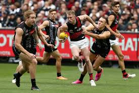 Football statistics of the club essendon united during the season 2021. Essendon Beats Collingwood By 24 Points In Afl Anzac Day Match At Mcg As Port Adelaide Hawthorn Post Wins Abc News