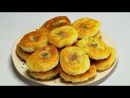 как приготовить беляши с мясом на сковороде пошаговый рецепт Recept Belyashi Costav Muka Voda Sol Sahar Drozhzhi Suhie Maslo Rastitelnoe Farsh Myasnoj Luk Repchatyj Hmeli Suneli Idei Dlya Blyud Prostye Recepty Pirozhki