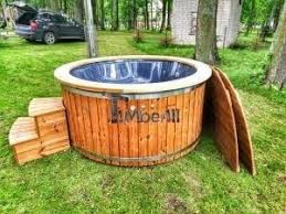 Badefass Gfk Mit Whirlpool Holz Befeuert Fur Draussen Kaufen In 2020 Whirlpool Badefass Baden