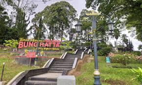 Contoh tiket masuk kebun binatang bukittinggi. 15 Tempat Wisata Di Bukittinggi Terbaru Lagi Hits Dikunjungi Itrip