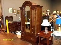 Sumter Cherryvale Bedroom Furniture Dining Room Woman Fashion Decoration Furniture Bedroom Furniture Bedroom Furniture Shops Furniture