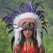 Umumnya tifa dipakai untuk mengiringi berbagai macam tarian tradisional seperti tari perang, tari lenso, dan tari gatsi khas suku asmat. Daftar Harga Suku Indian Bulan Agustus 2021 Terbaru