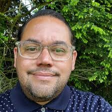 Doris Newcomb's Instagram, Twitter & Facebook