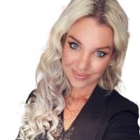 50+ "Laura Maat" profiles