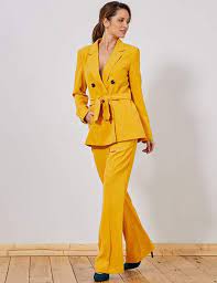 +33 4 67 83 66 05. Epingle Sur Costume