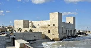 Risultati immagini per castello di trani di federico ii immagini