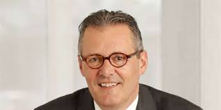 Controlling family fails to remove Sika chairman