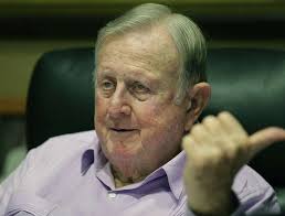 Judge: San Antonio billionaire Red McCombs' firm must pay foes' legal fees