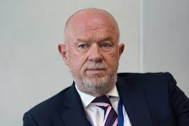 It's time for police to nick the nickers, burglars are laughing all the way  to eBay