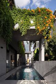 Shaun Lockyer Extends Danny S House With A Lush Outdoor Pool In Brisbane Australia Brisbane Architects Architect House