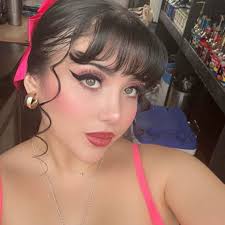 It's Friday and Terry's ready to make you something yummy in Tacoma till  10am 🍋💙 IG: Baristatbaby Twitter: BaristaTbabyyyy 1128 E 72nd St Tacoma,  WA 98404