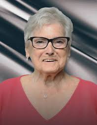 Diane Bourbeau's Instagram, Twitter & Facebook