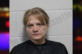 Adrianna Hunter's Instagram, Twitter & Facebook