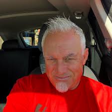 ISO this rim if anyone has one or knows where to get it my son hit a curb  and I can't find this rim anywhere thanks