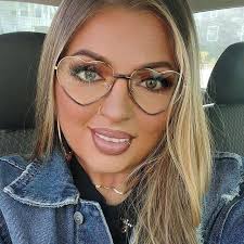 Tiffany Utt (@tiffanyerinutt) • Instagram photos and videos