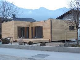 Modulhaus Mit 3 Modulen Fertighaus Systemhaus Wird Schlusselfertig Angeliefert 76 M2 Wf Mit Preisen Ab Chf 103 90 Mit Bildern Holzhaus Fertighaus Haus Fassadengestaltung