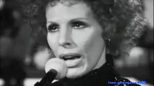 Burt freeman bacharach (kansas city, 12 maggio 1928) è un pianista, compositore e produttore discografico statunitense. Ornella Vanoni L Appuntamento 1971 Youtube