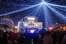 Ramai la curent cu cele mai noi evenimente din 2021, afla ultimele concerte, lansari de carte, conferinte din orasul tau. Targul De Craciun Timisoara In Decor Nou De Basm Deschis Pe 1 Decembrie Cu Holograf