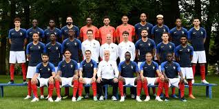 La 21ème coupe du monde de football organisée par la fifa a démarré ce 14 juin avec 32 équipes qui disputeront des matchs dans 12 stades situés principalement en russie occidentale de moscou jusqu'à kazan en passant par sotchi. Resume De La Coupe Du Monde 2018 Retour Sur Le Parcours De L Equipe De France Tregormedia Info