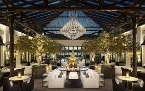 restoration hardware palm beach store