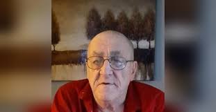 Robert W, Richards Obituary