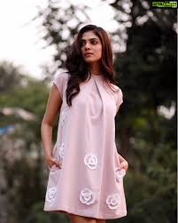 Malavika Mohanan Hd Wallpaper Petta Tamil Gethu Cinema January 30, 2018 daily post global 0 entertainment, latest, malavika mohanan hot, malavika mohanan images, malavika mohanan photos, malavika mohanan wallpapers, malavika mohanan wiki, malavika photos hd. malavika mohanan hd wallpaper petta