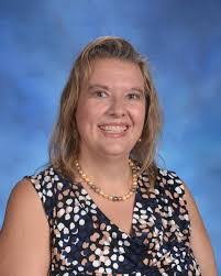 Michelle Angus's Instagram, Twitter & Facebook