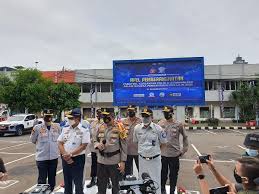 Cara bikin ribet maling sepeda motor. Ini Prediksi Puncak Arus Mudik Dan Balik Natal Tahun Baru 2021 Okezone Nasional