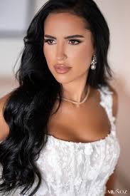 Can we talk about the gorgeousness??...