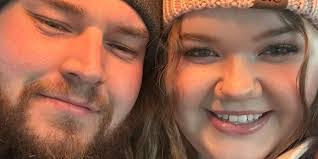 Kayla Sledge's Instagram, Twitter & Facebook