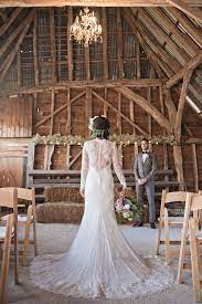 Beautiful Barn Wedding Inspiration Shoot A Winter S Romance Barn Wedding Inspiration Wedding Dress Styles Rustic Wedding Dresses